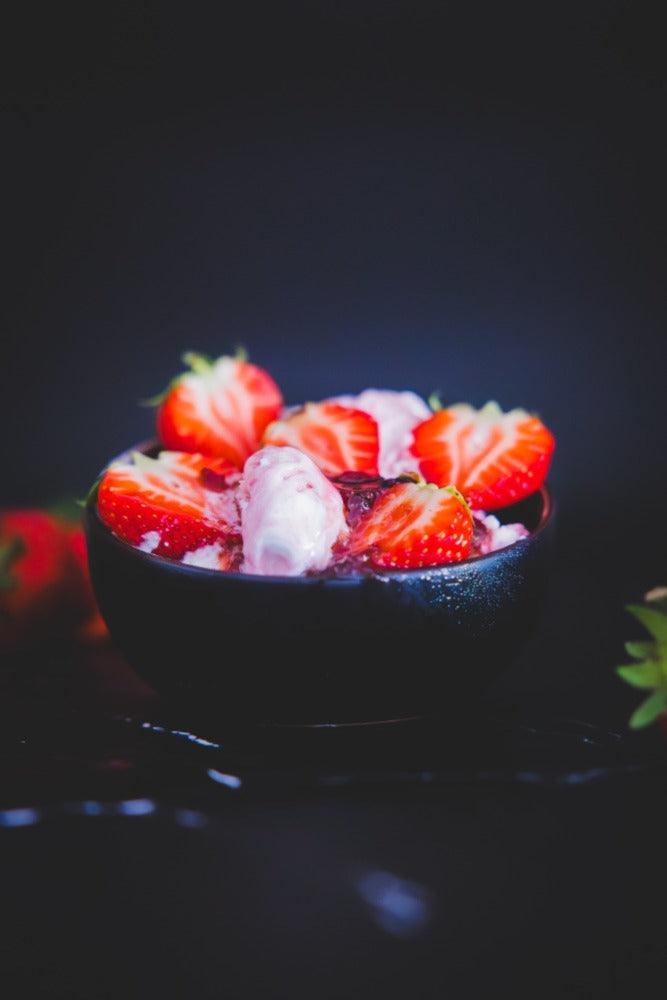 
                  
                    Aroma Olymp Bio Balsamico Creme mit Erdbeeren auf Eis
                  
                